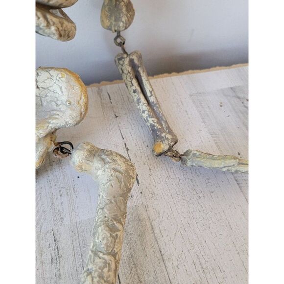 Rustic Skull black bleeding face hanging Halloween scary pop decor jointed - Picture 9 of 16